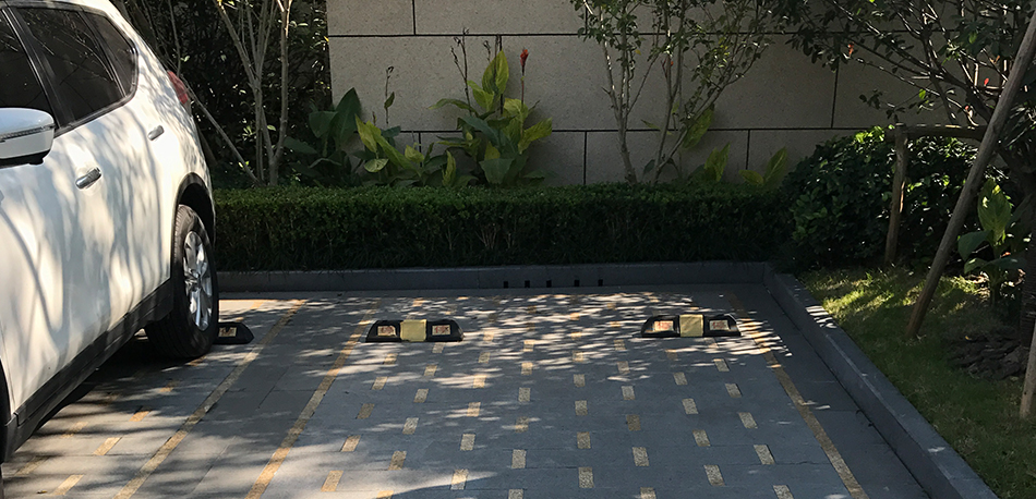 弱电智能化改造，提升老旧停车场智慧化水平